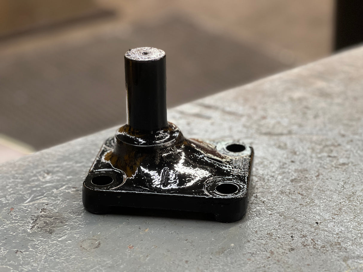 Cummins Engine Mount Part # 12002-0004