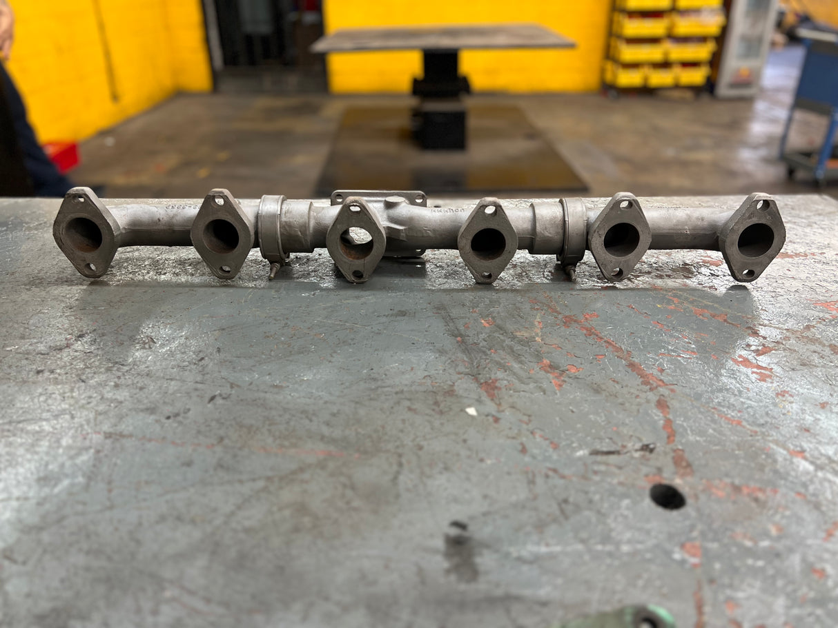 Caterpillar C15 3-PART Exhaust Manifold Center P/N 146-9445, End P/N 133-3359
