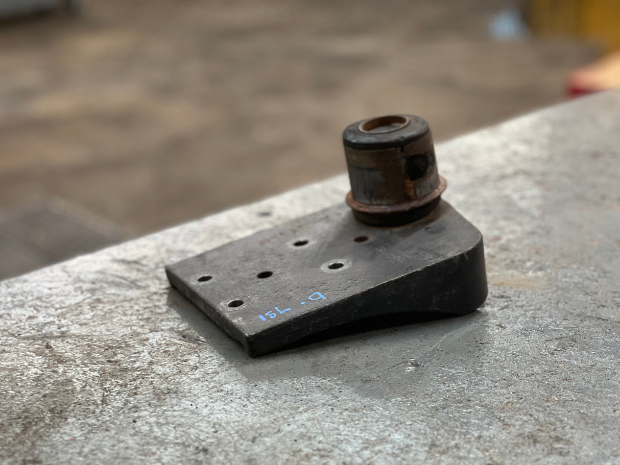 A1200151 002 Cummins ISL9 Flywheel Housing Support Part # A1200151-002