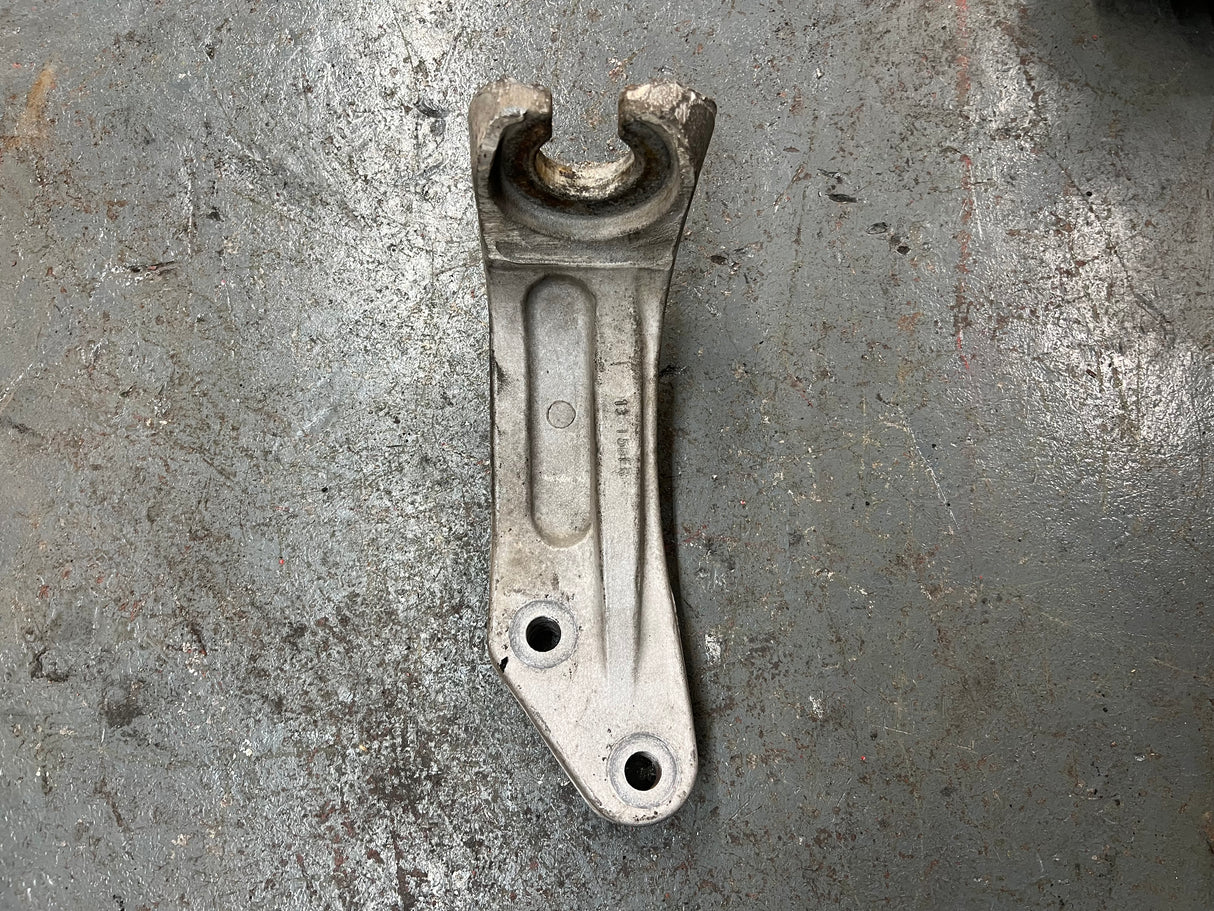 Freightliner Cascadia Radiator Core Support Part # 05-30928-001 REV A