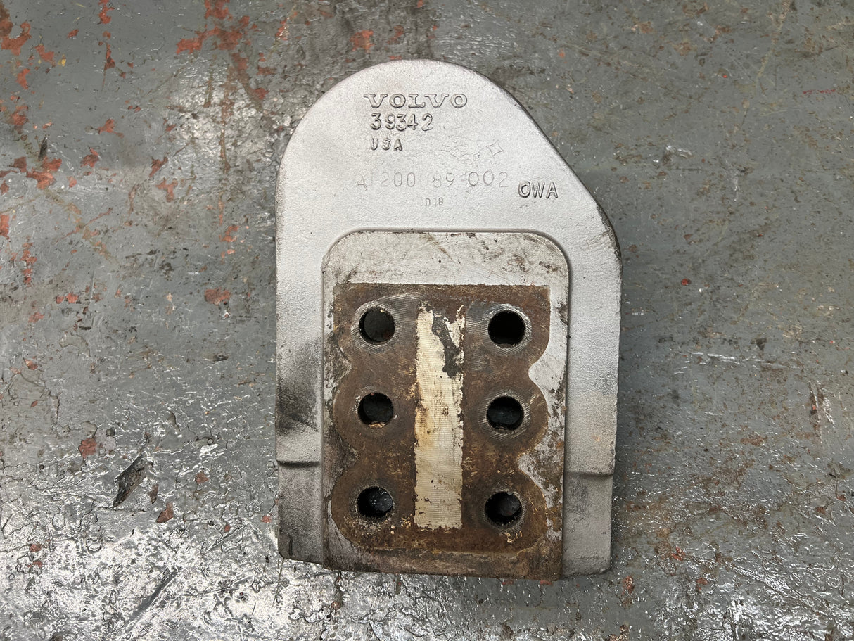 Volvo / Diesel Engine Mount A1200089-002