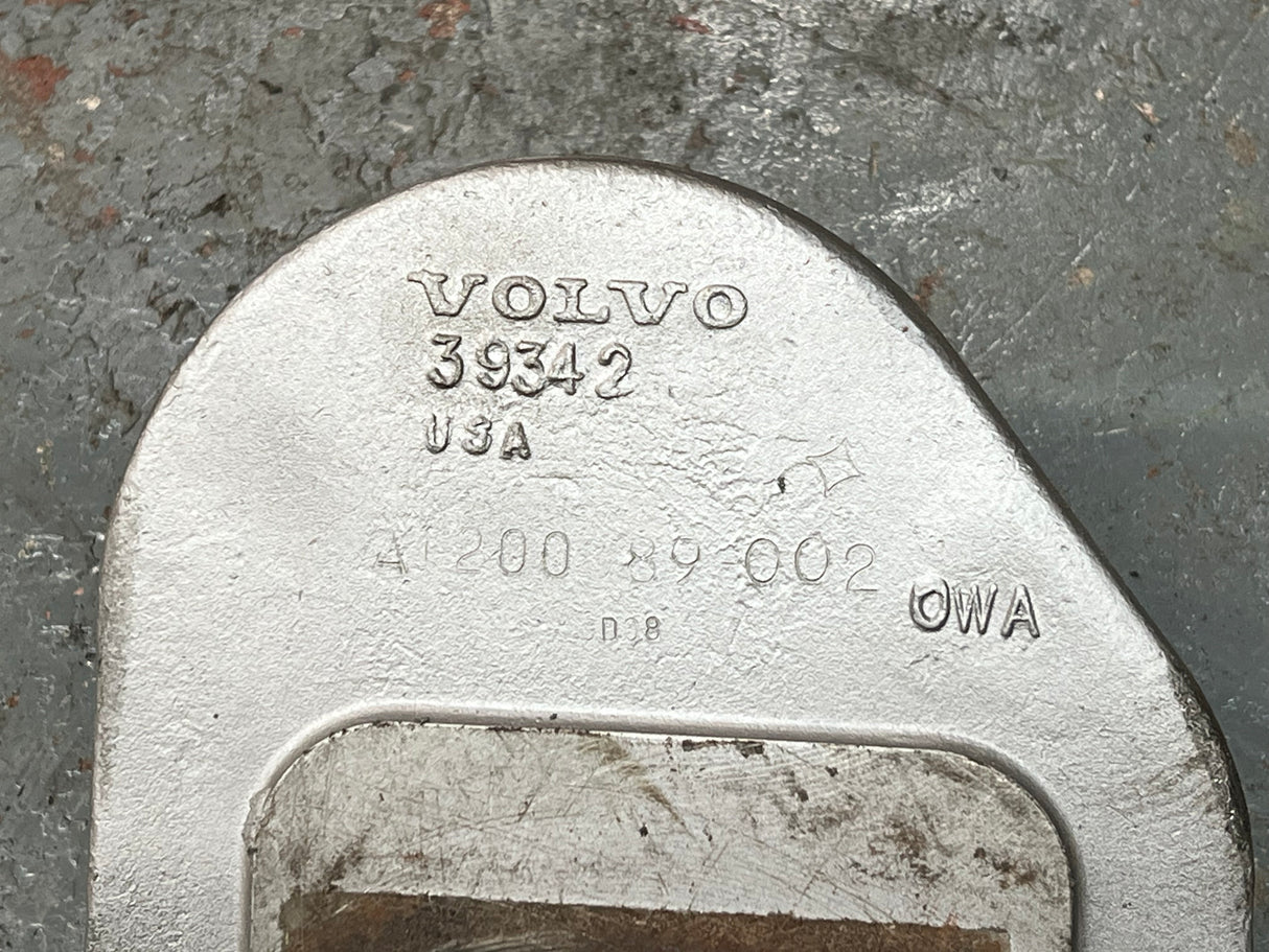 Volvo / Diesel Engine Mount A1200089-002