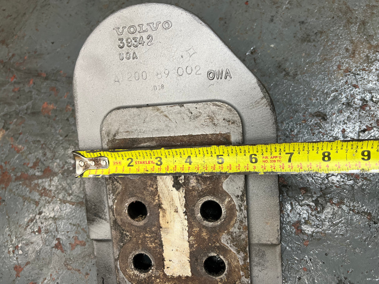 Volvo / Diesel Engine Mount A1200089-002