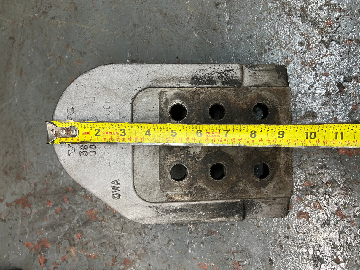 Volvo Diesel Engine Mount Part # A1200089-001, 39342