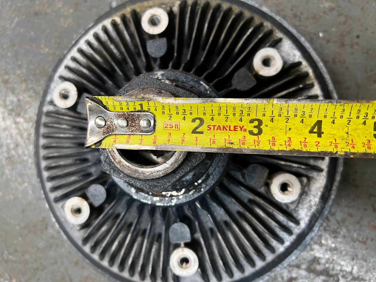 International BorgWarner Viscous Fan Clutch 3609117C2