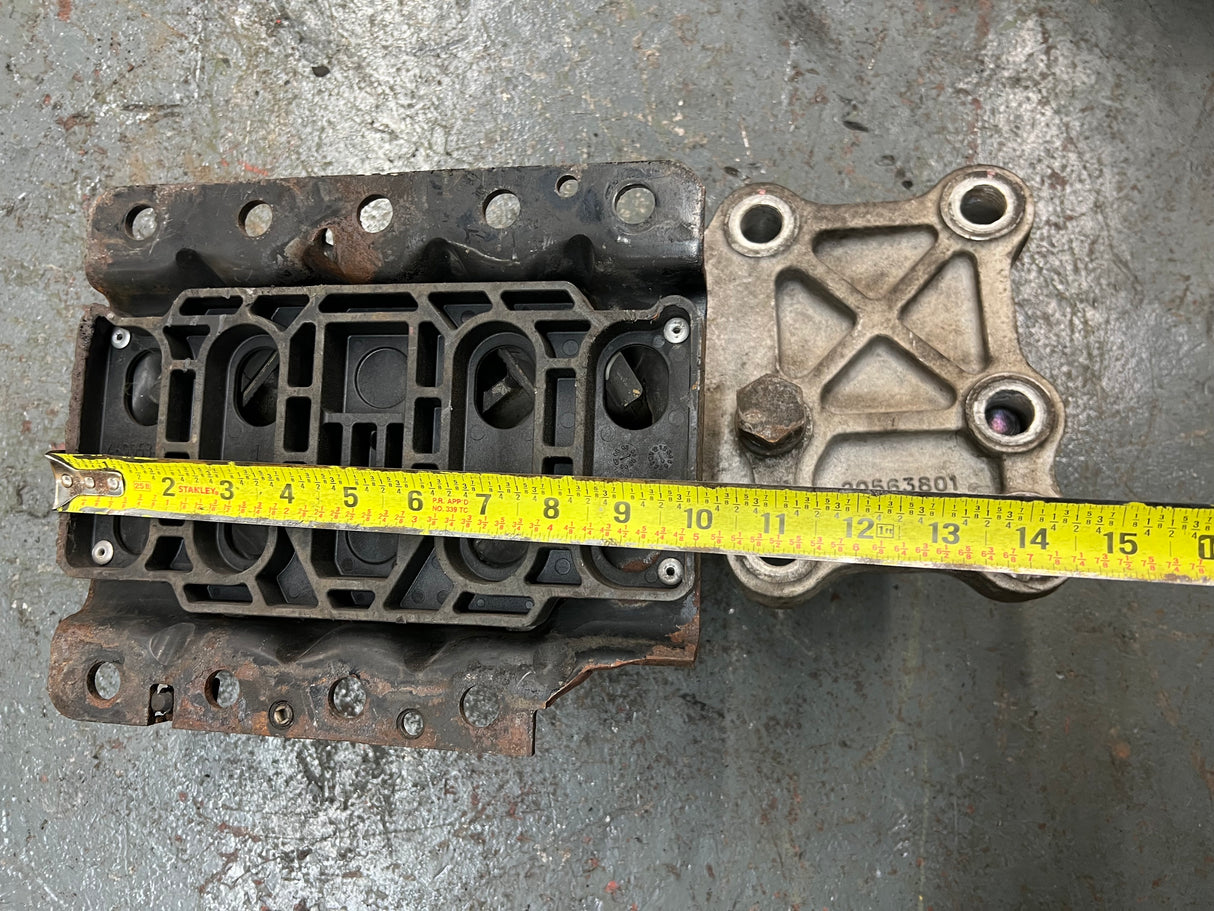 Volvo / Mack Rear Right Engine Mount Part # 20563801, Rubber Cushion Part # 20499469