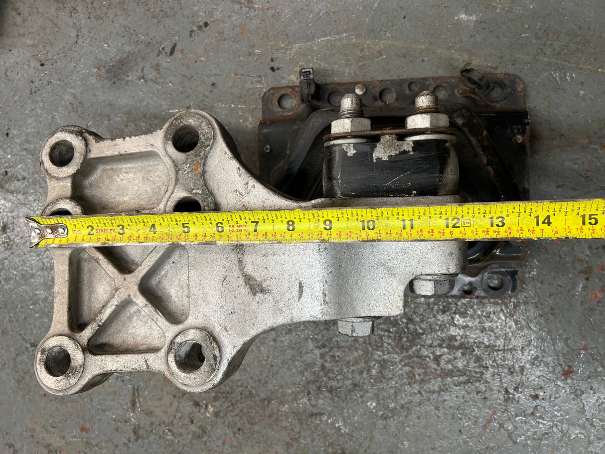 Volvo / Mack Rear Right Engine Mount Part # 20563801, Rubber Cushion Part # 20499469