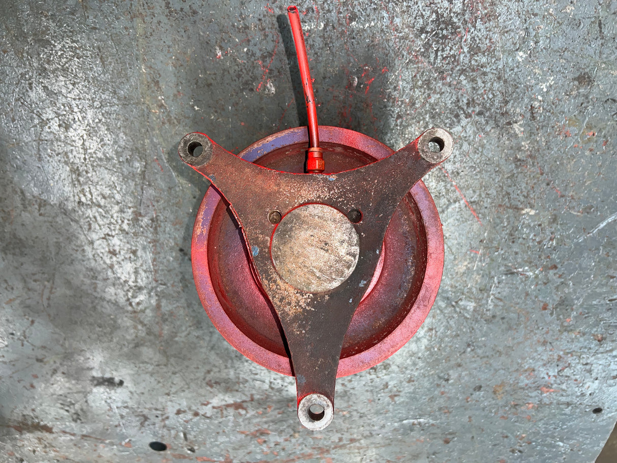 Cummins ISX15 Borg Warner Fan Clutch Pulley Part # 010021876, Mounting Base Part # 010021997