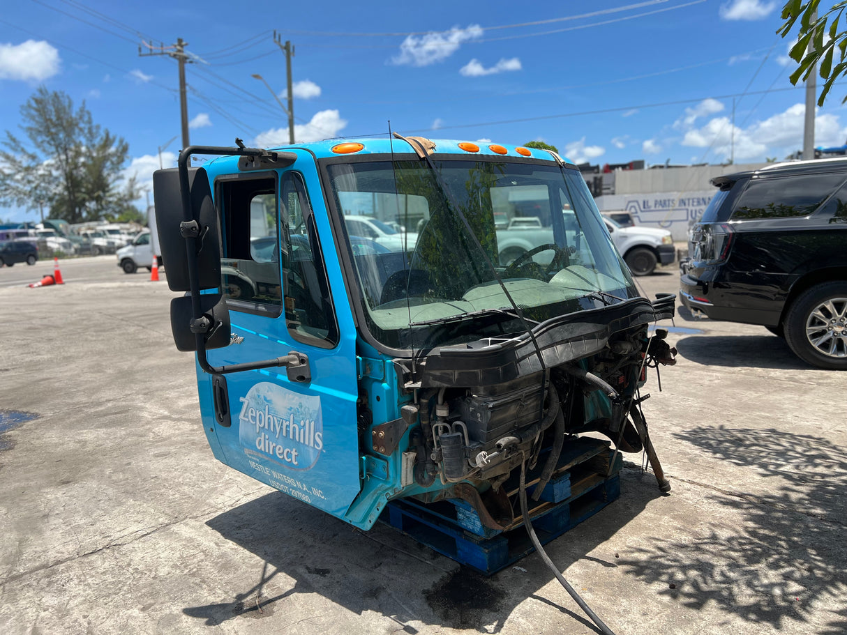 2009 International 4400 SBA CAB SET-BACK-AXLE