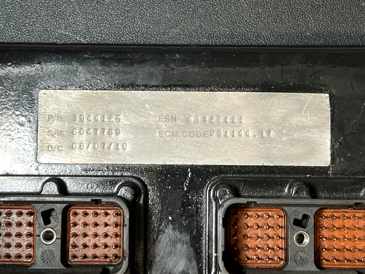 Cummins ISC / ISL Engine Control Module (ECM) Part # 3944125, CM554