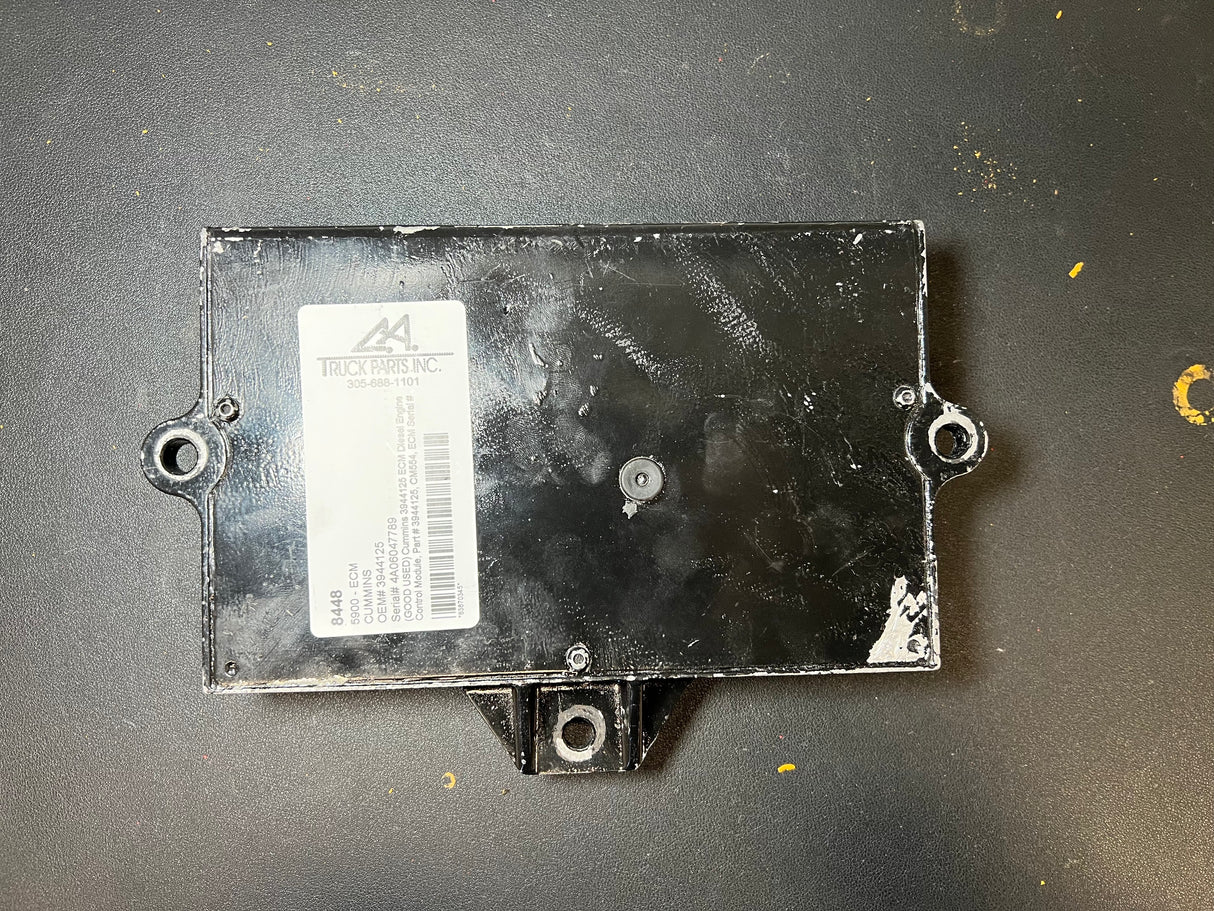 Cummins ISC / ISL Engine Control Module (ECM) Part # 3944125, CM554