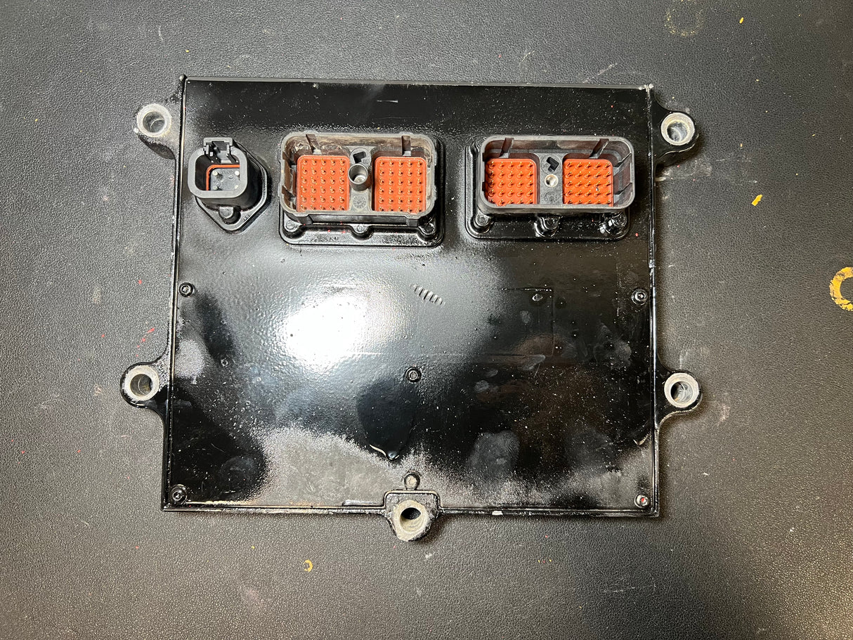 2006 Cummins ISL Engine Control Module (ECM) Part # 4921776, CM850