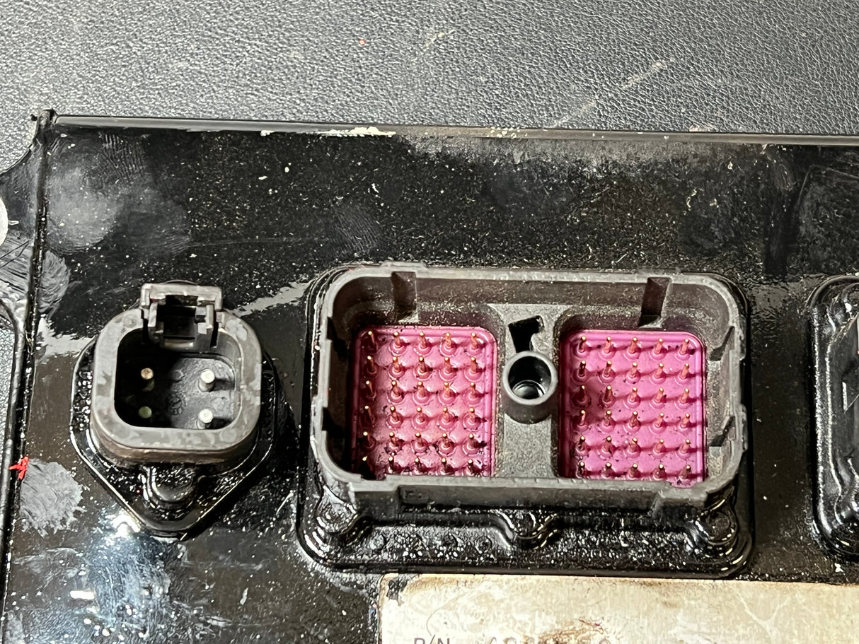 2006 Cummins ISC 8.3 Engine Control Module (ECM) for 2004-2006 Part # 4921776, CM850