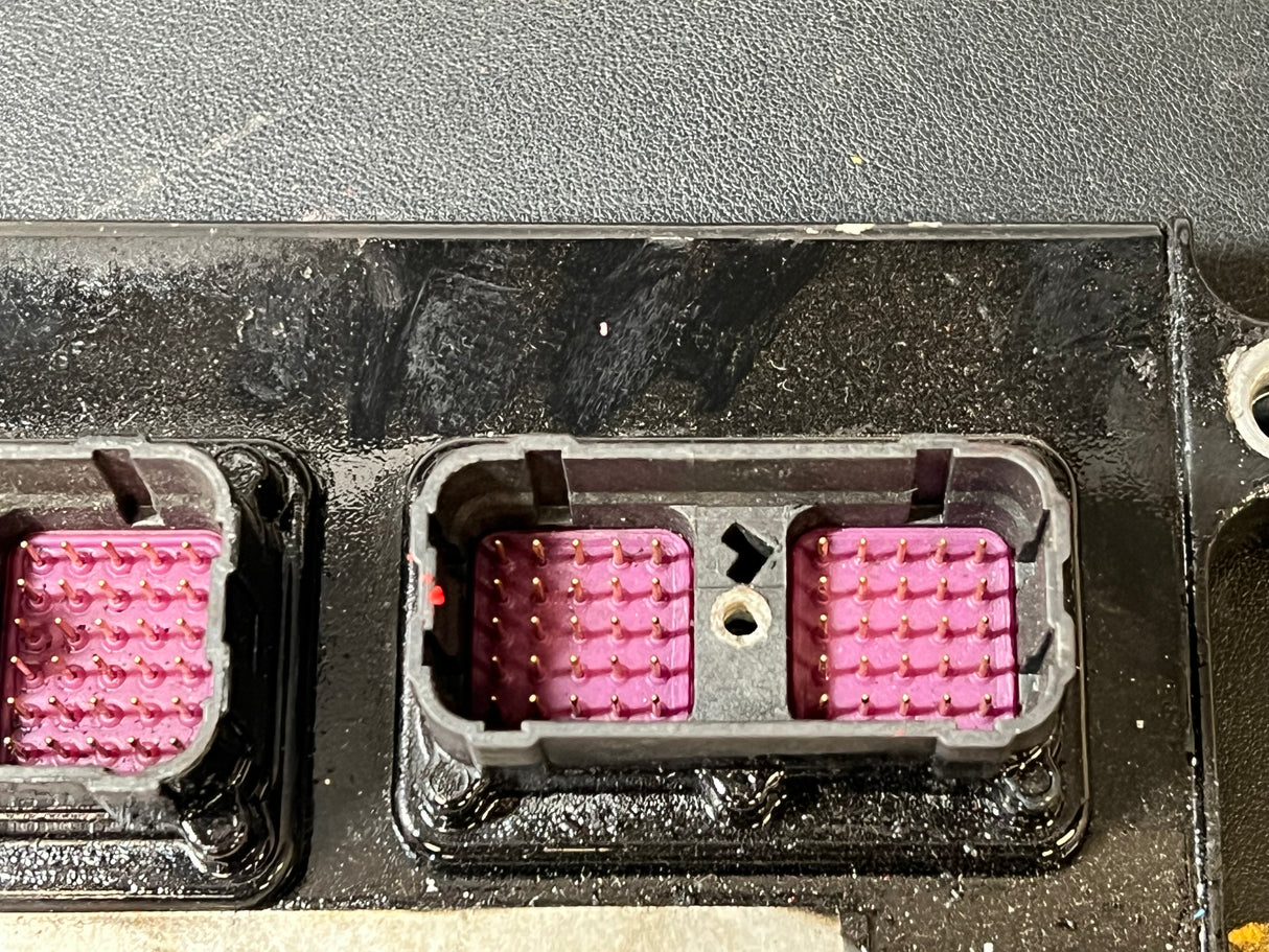 2006 Cummins ISC 8.3 Engine Control Module (ECM) for 2004-2006 Part # 4921776, CM850