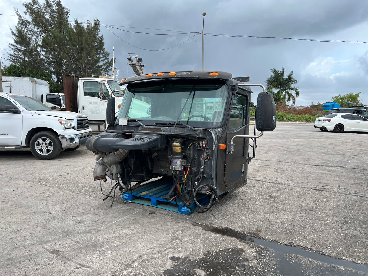 2007 INTERNATIONAL 9200I SBA CAB
