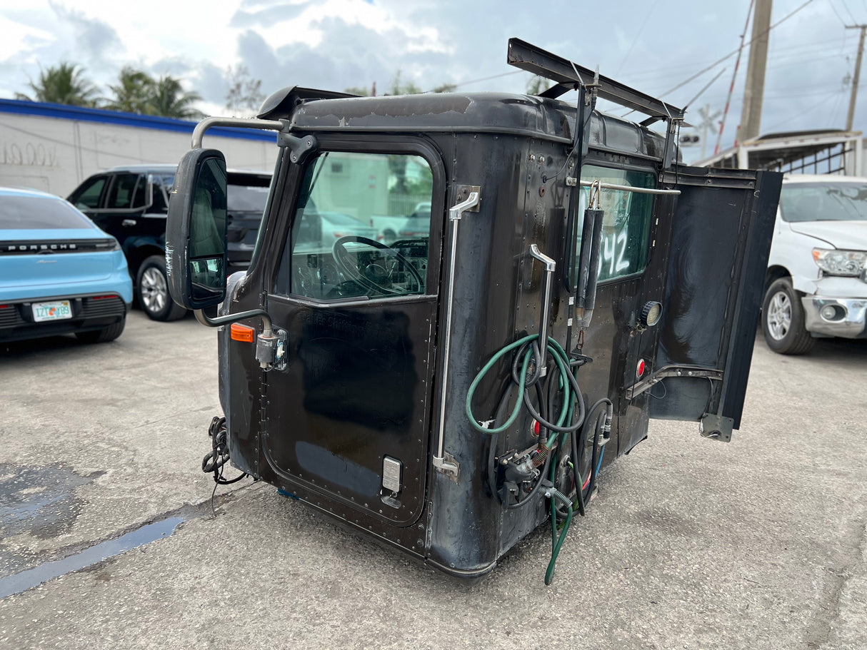 2007 INTERNATIONAL 9200I SBA CAB