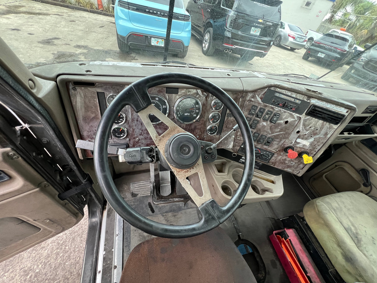 2007 INTERNATIONAL 9200I SBA CAB