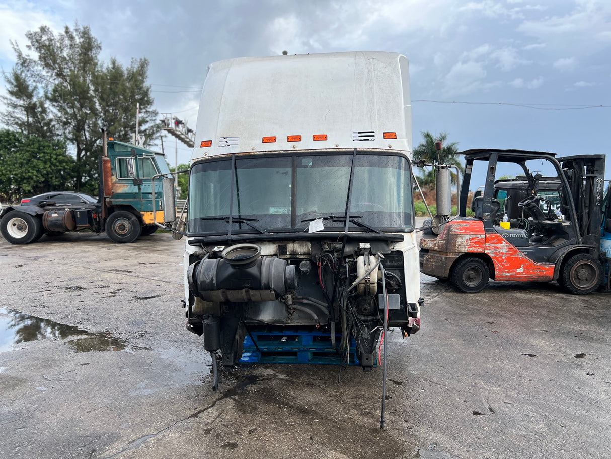 2003 Mack CH613 600 Series Conventional Cab