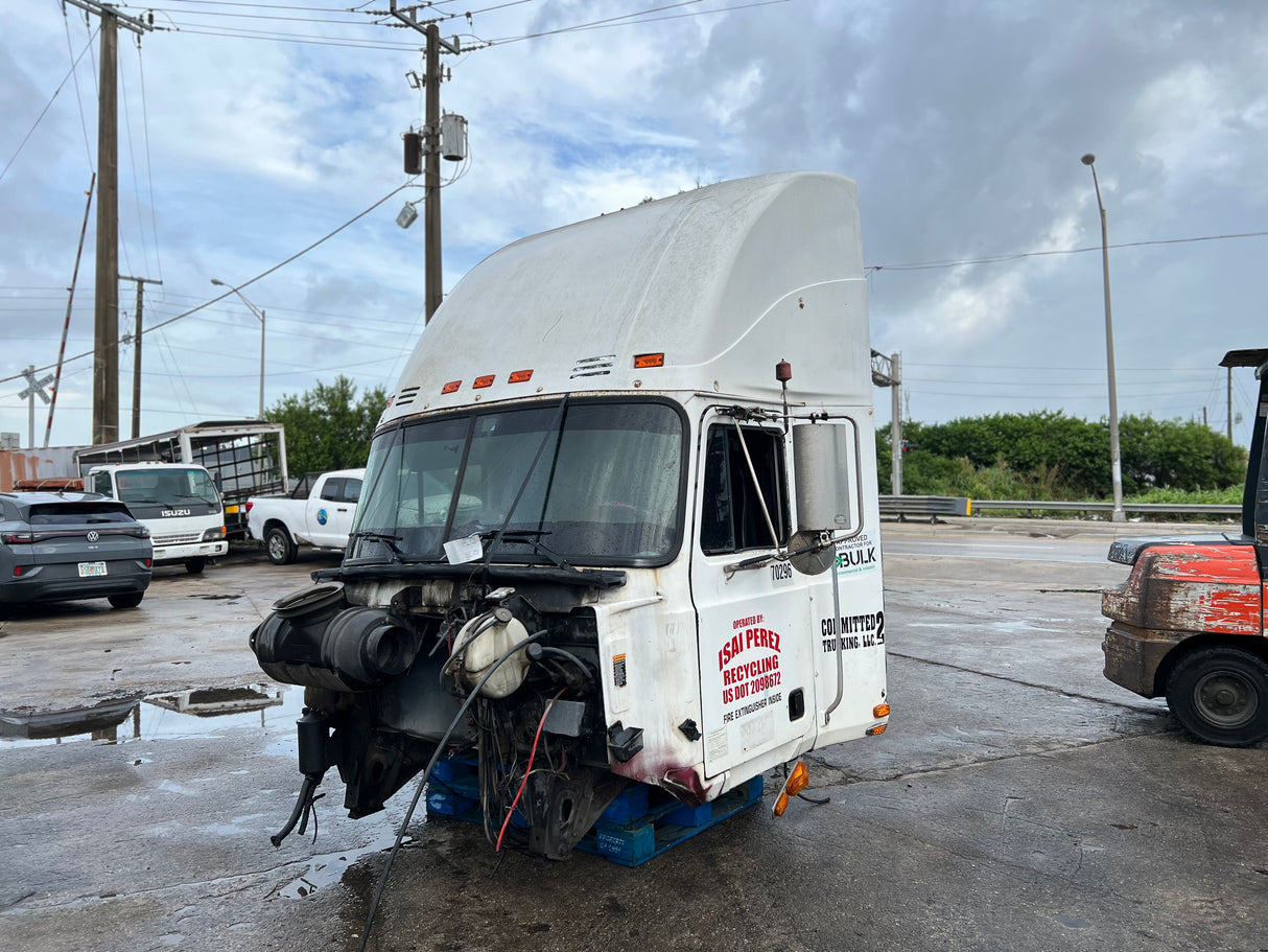 2003 Mack CH613 600 Series Conventional Cab