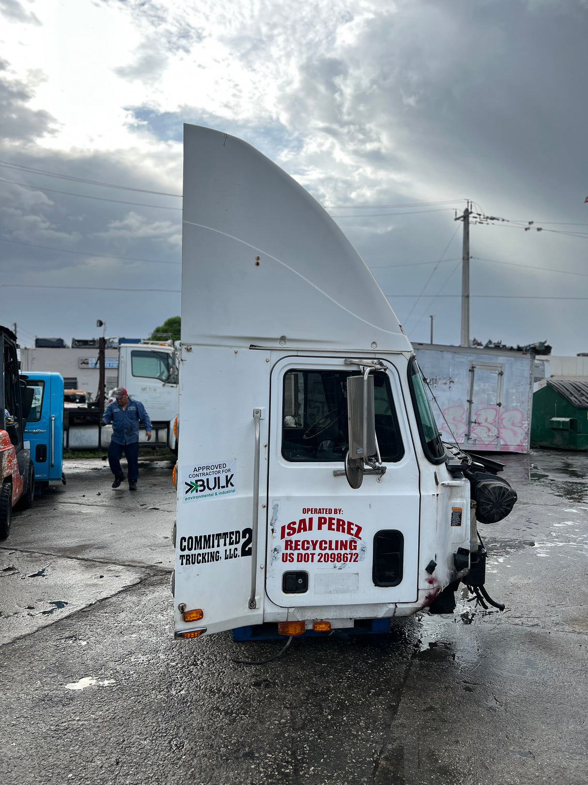2003 Mack CH613 600 Series Conventional Cab