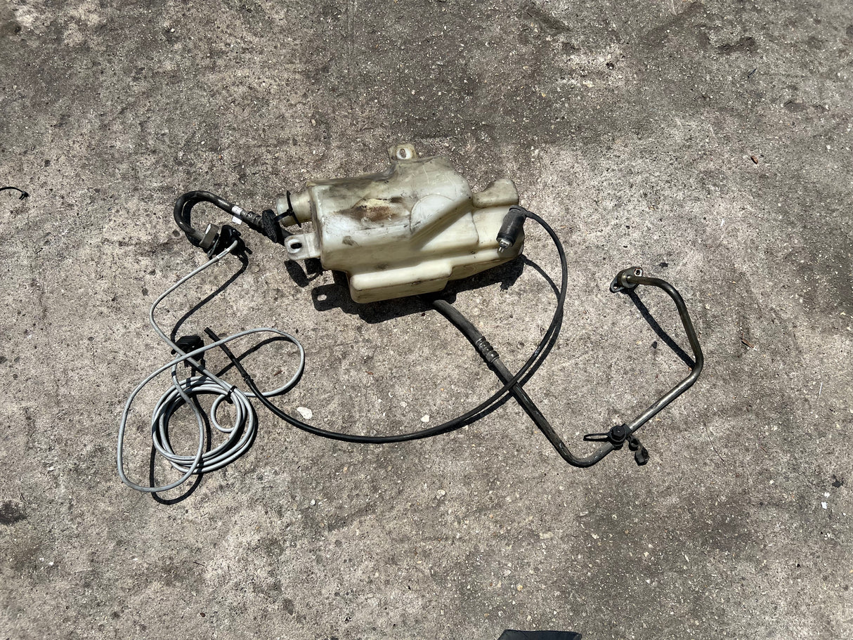 2004 International 4200 SBA - SET-BACK-AXLE Cab