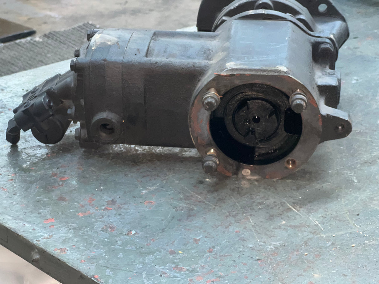 Cummins N14 Air Compressor Model: SS296E, Part # 3558602