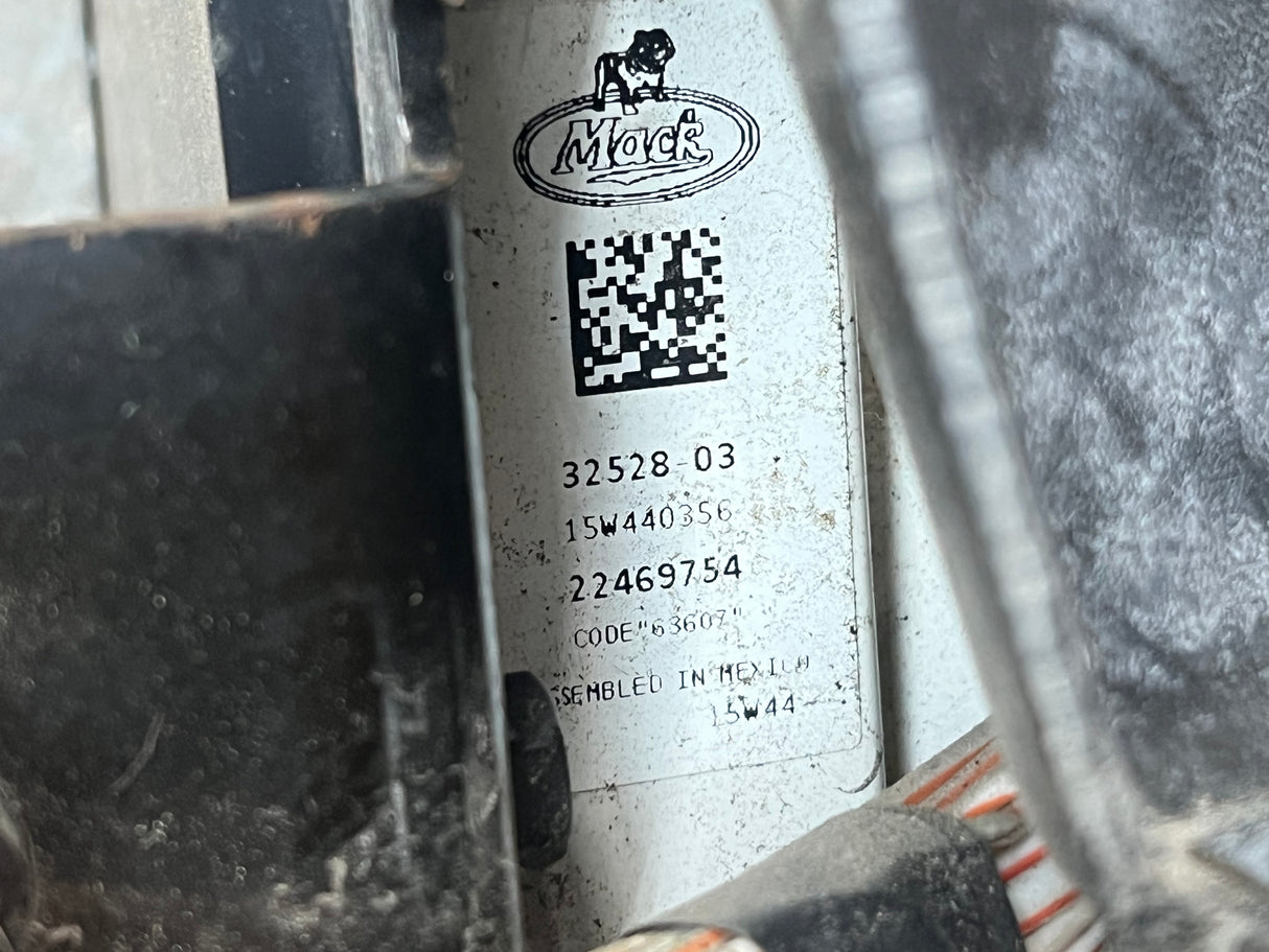 2016 Mack LE613 Instrument Panel Cluster Part # 22469754