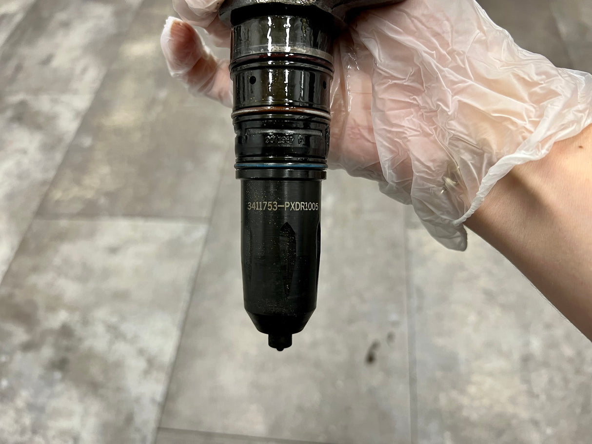 Cummins Celect M11/ISM Fuel Injector Part # 3411753