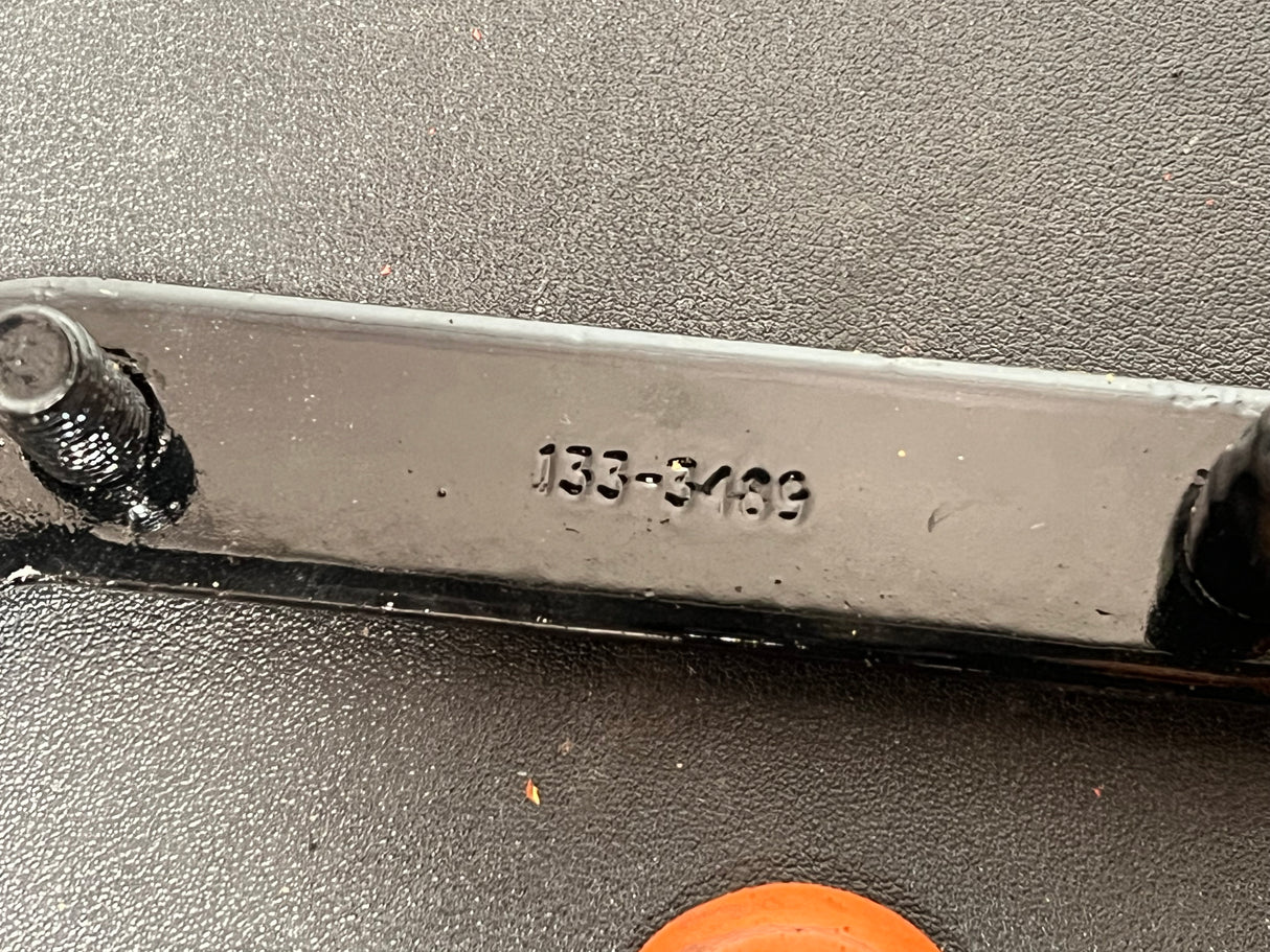 OEM CATERPILLAR 3126 70-PIN Engine Control Module Mounting Plate Part # 133-3489