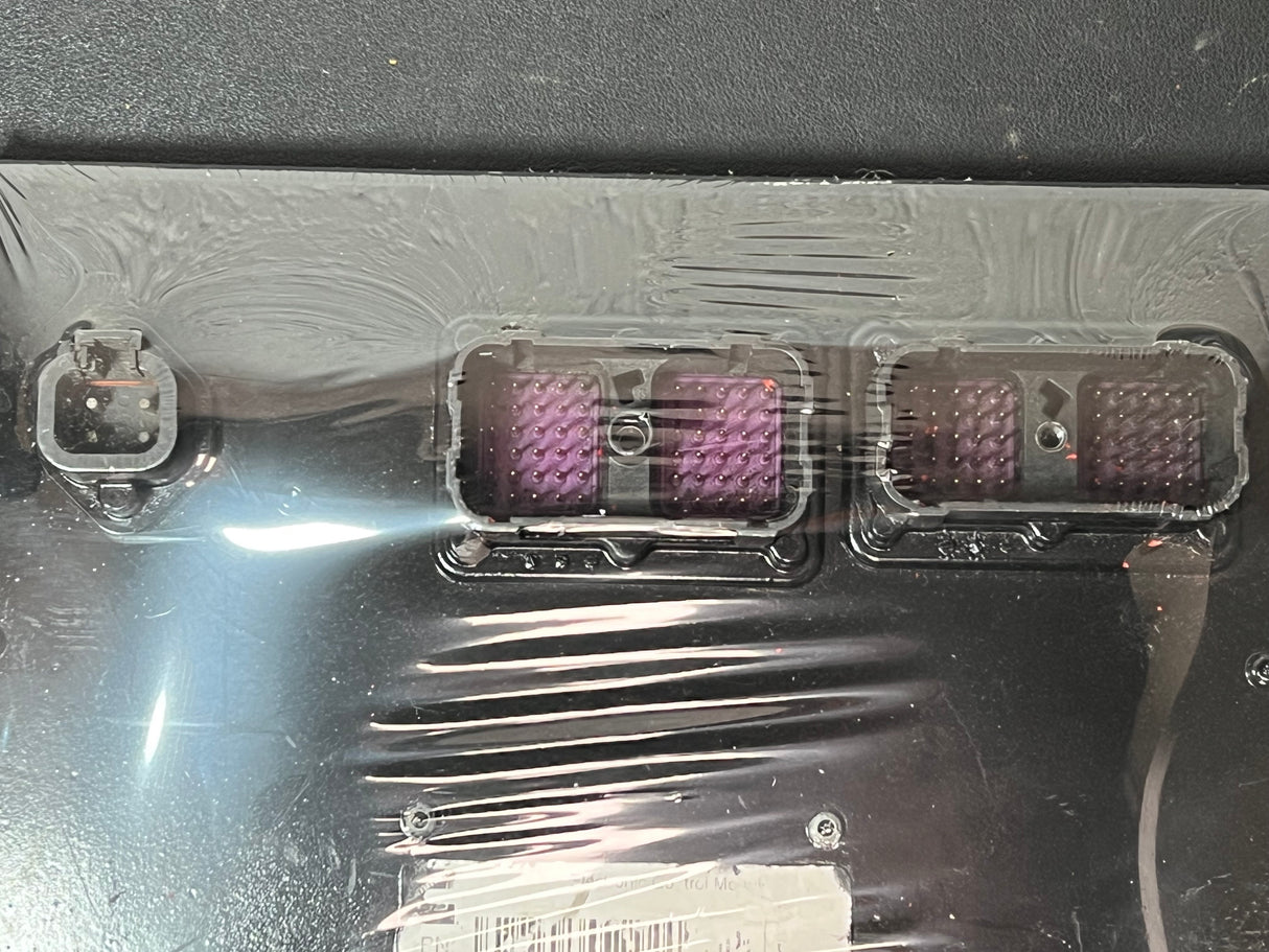 2008 Cummins ISM 280 Engine Control Module (ECM) Part # 4963807, CM876