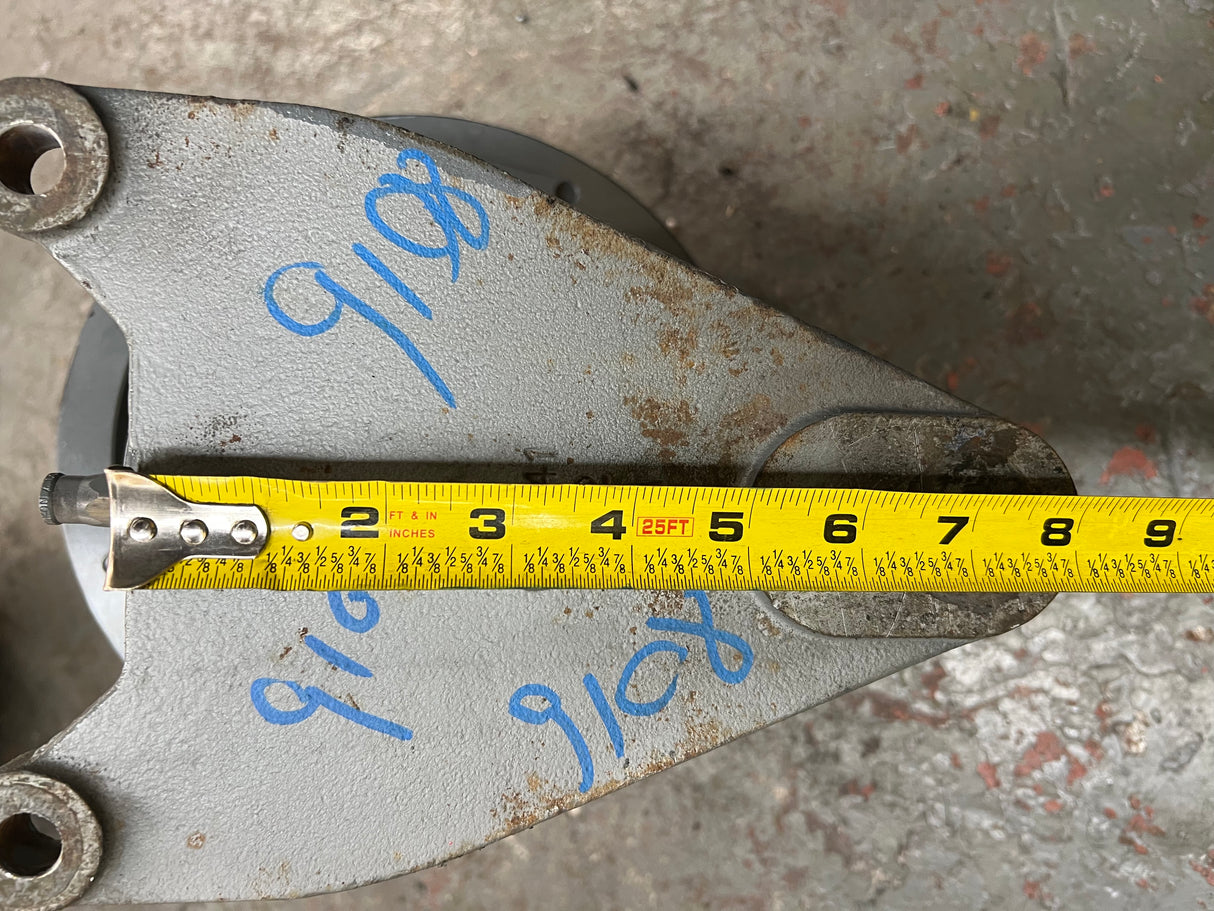 2005 Mack AMI Horton Fan Clutch Mounting Base Part # 601741