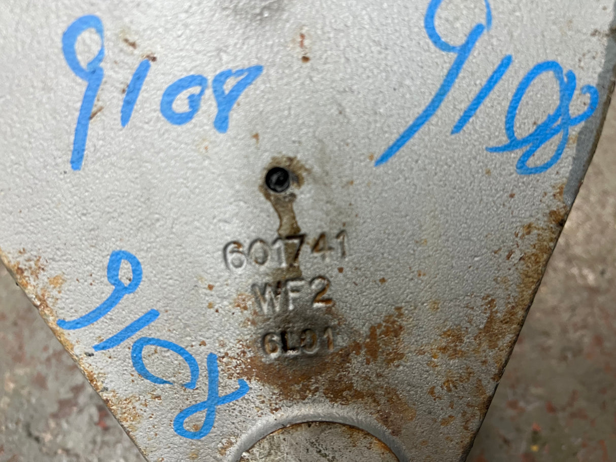 2005 Mack AMI Horton Fan Clutch Mounting Base Part # 601741