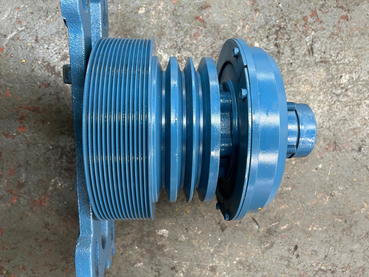 1997 Caterpillar 3406 Borg Warner Fan Clutch 1090-096500-01, Mounting Base 43235, Pulley 42971