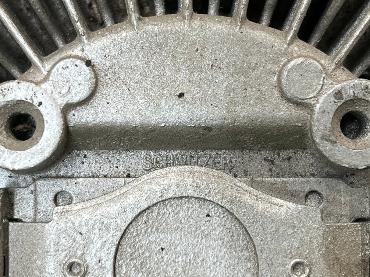 SCHWITZER Viscous Fan Clutch 660 Series P/N 189176, Mounting Base P/N 38513, Pulley P/N 87737