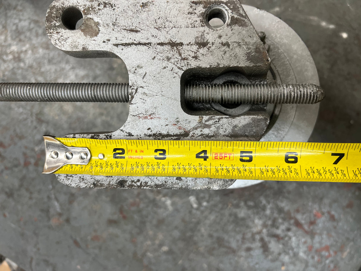 SCHWITZER Viscous Fan Clutch 660 Series P/N 189176, Mounting Base P/N 38513, Pulley P/N 87737