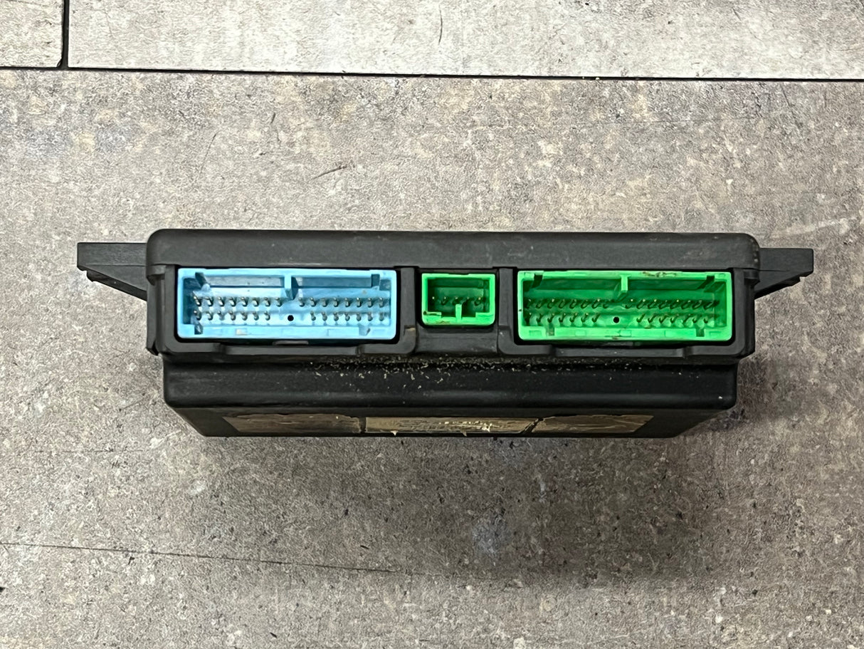 Mack Vehicle Control Module (VECU) Part # 21083383-P08, 27358