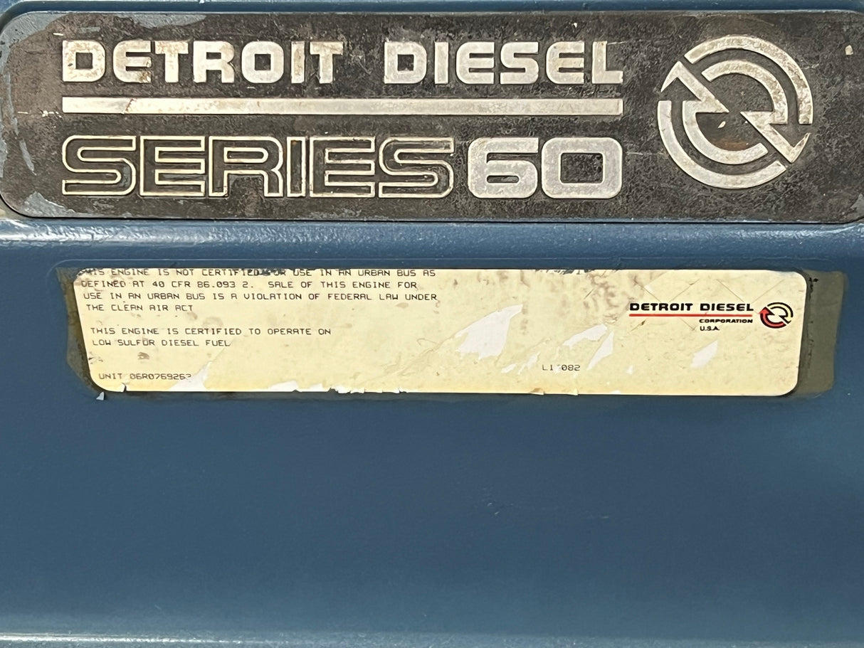 2004 Detroit Series 60 14.0L Valve Cover P23527765