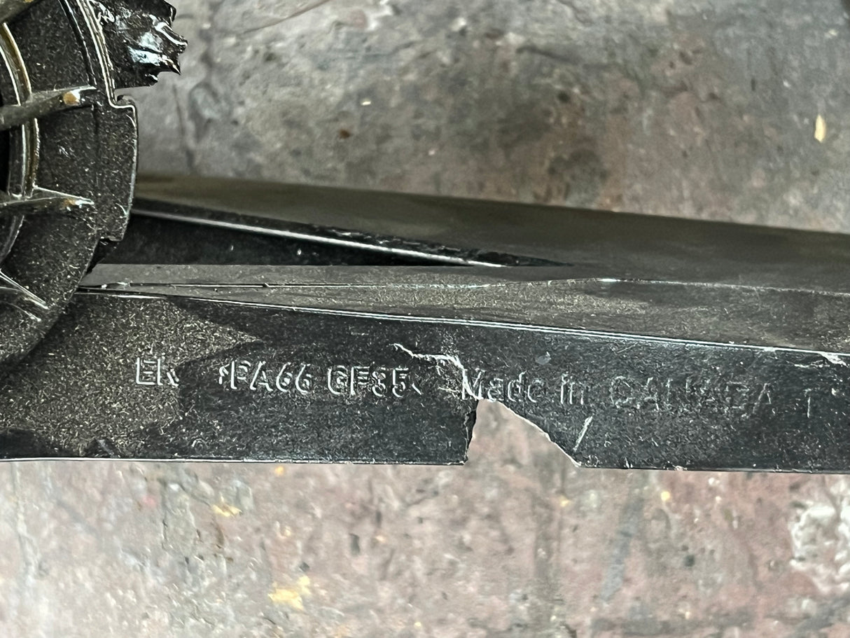 OEM Detroit DD15 Diesel Engine Oil Pickup Tube A4721806851 ZGS