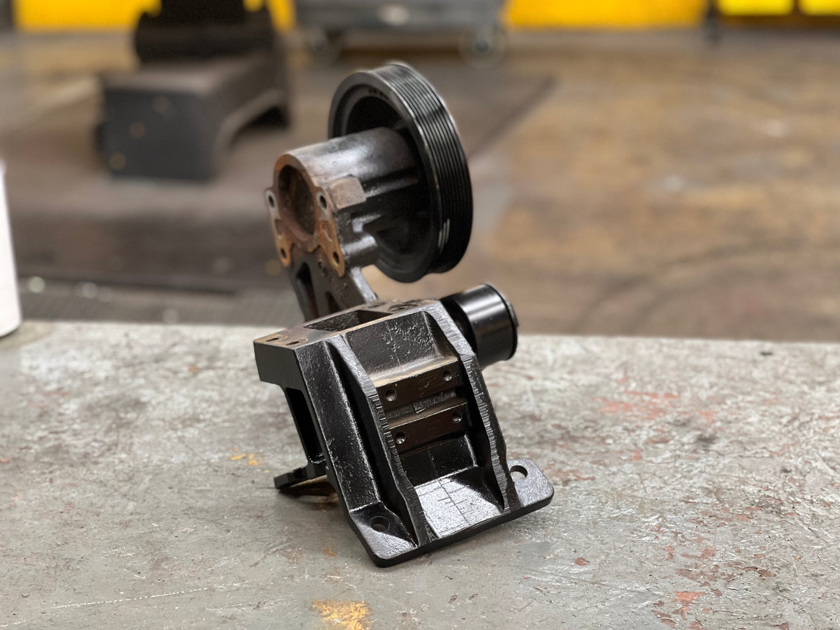 Cummins ISC 8.3L Diesel Engine Alternator Support 3970650