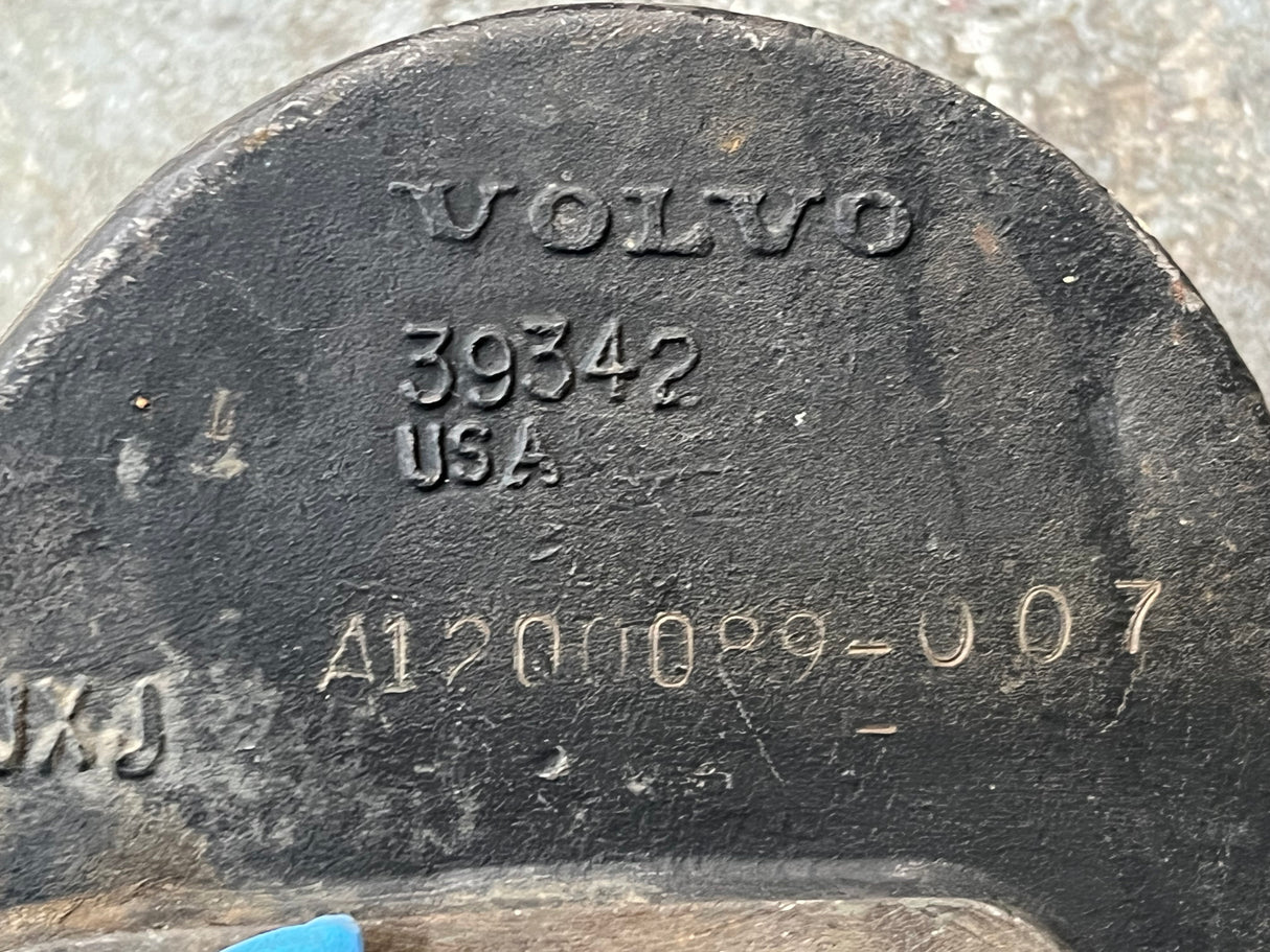 Volvo Diesel Engine Mount A1200089-007