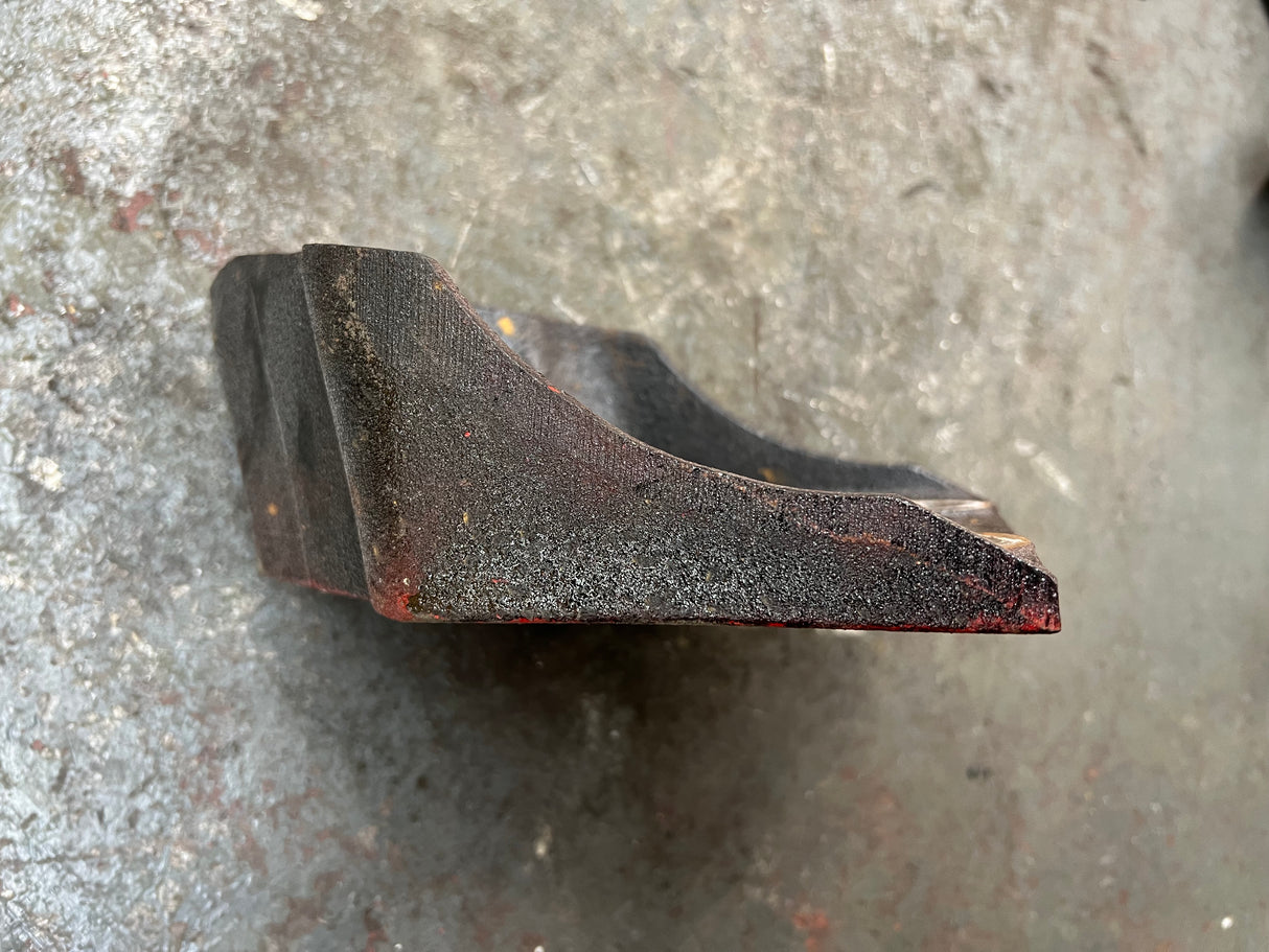 Cummins ISX Rear Engine Mounting Bracket Part # 1664760C5