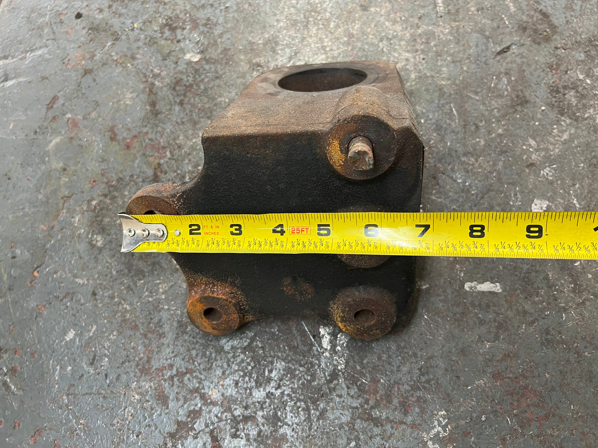 Chevy / GM Rear Engine Mount 15729278