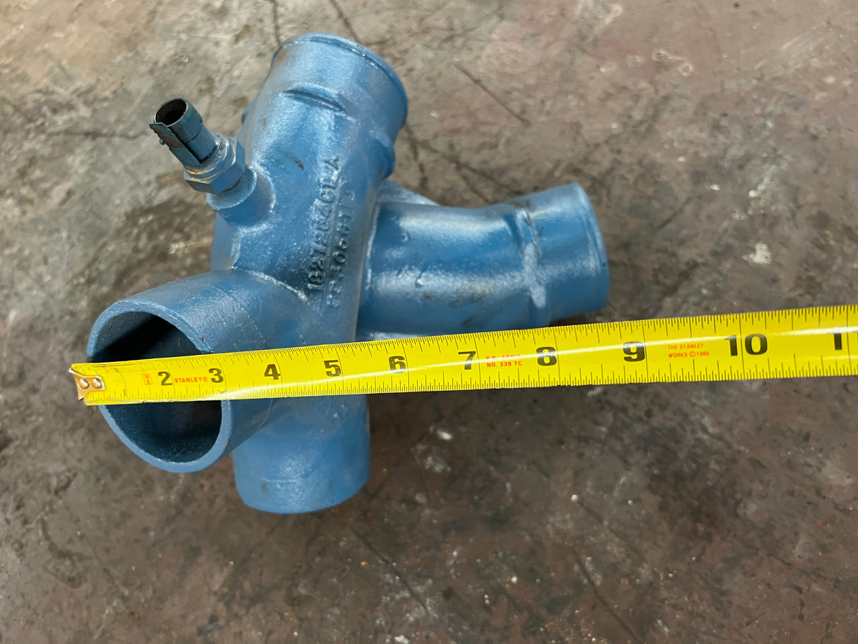 International T444E Intake Splitter Pipe (Turbo Air Intake Tube) 1827284C1