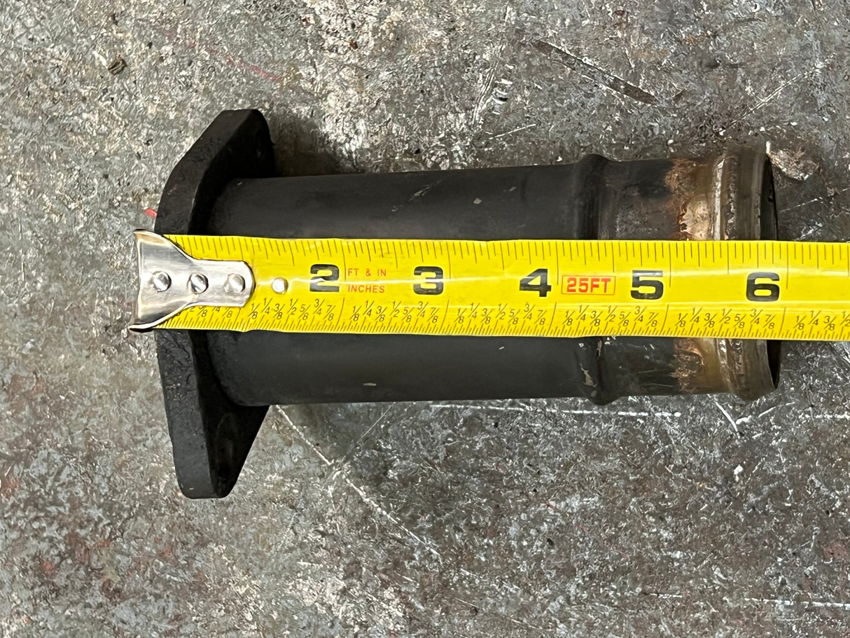 International MaxxForce DT Diesel Engine Water Inlet Connection