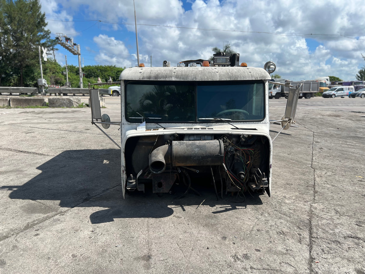 1993 Freightliner FLD120 Conventional CAB