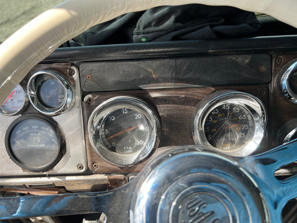 1993 Freightliner FLD120 Conventional CAB