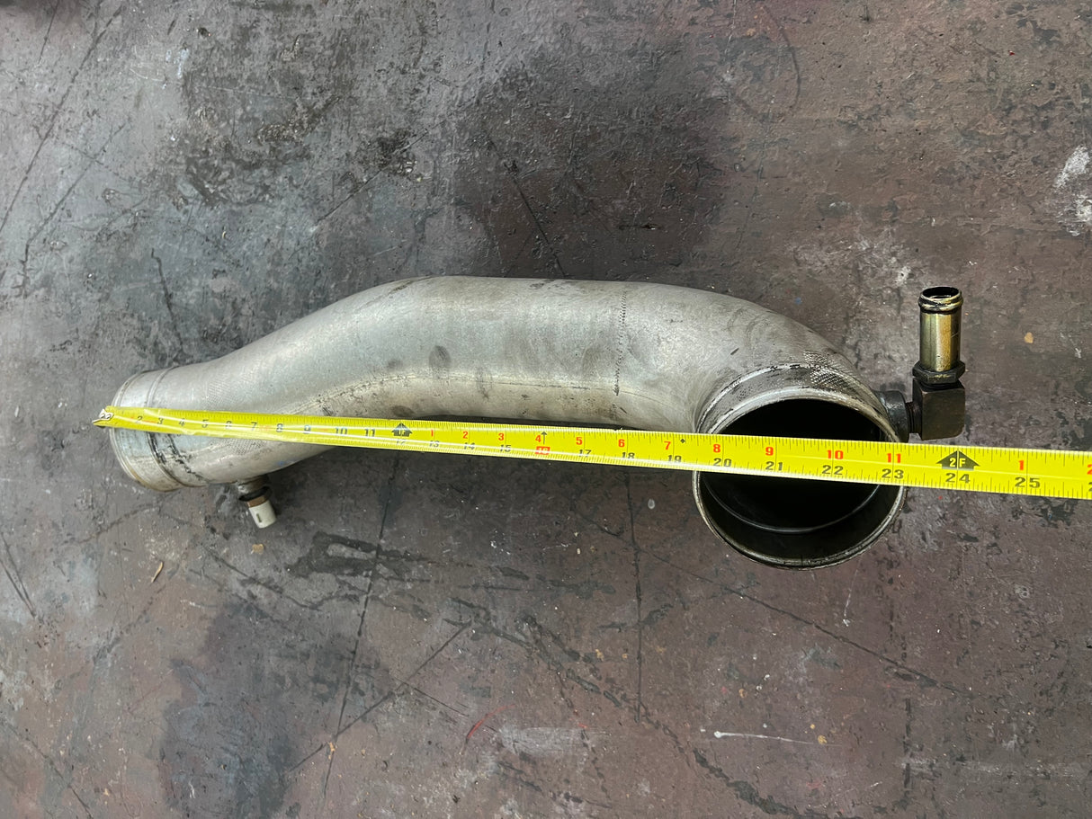 International Navistar Air Cleaner To Engine Manifold Pipe 3505049C1