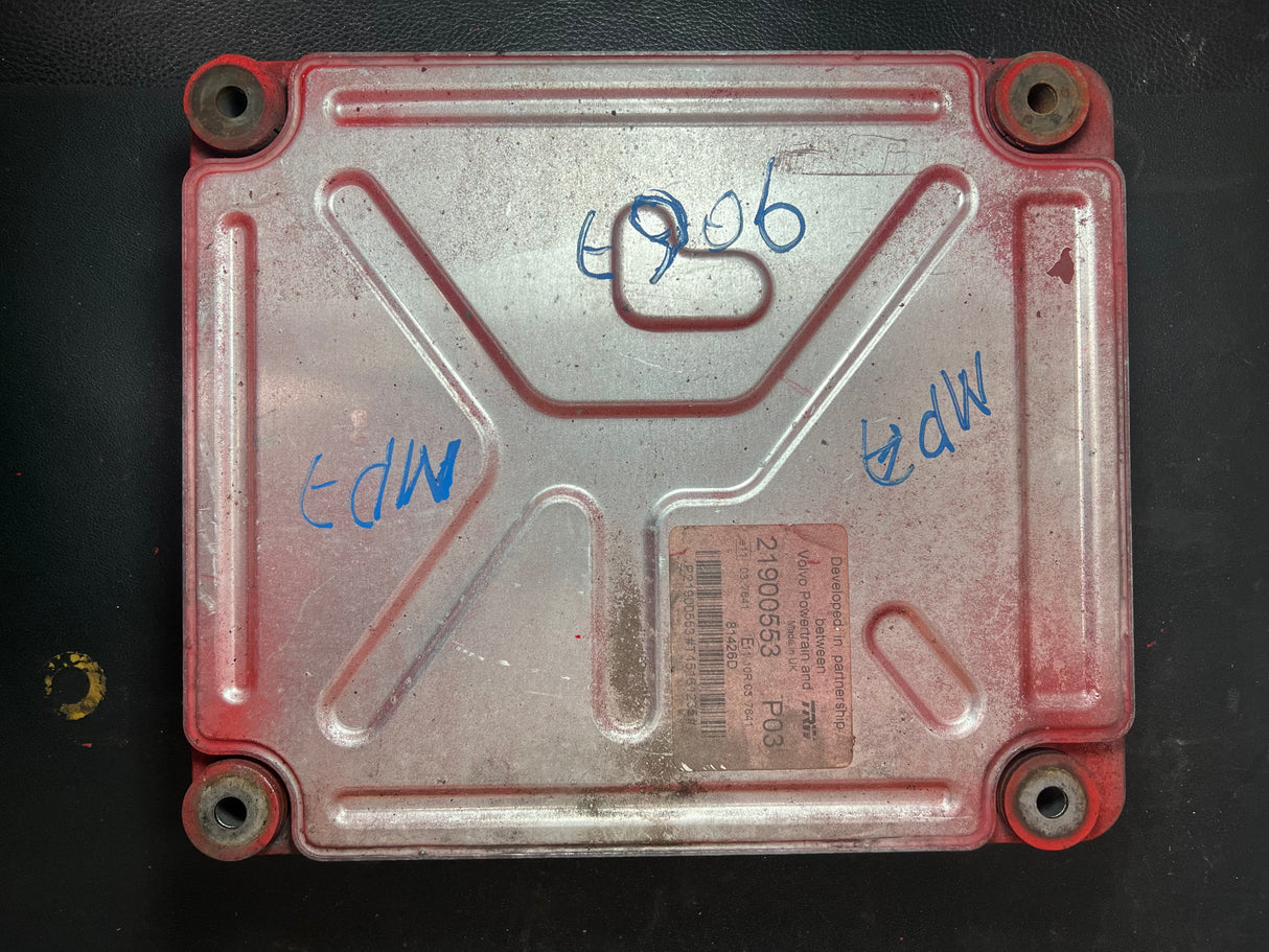 Mack MP7-345R Engine Control Module (ECM) Part # 21900553 P03