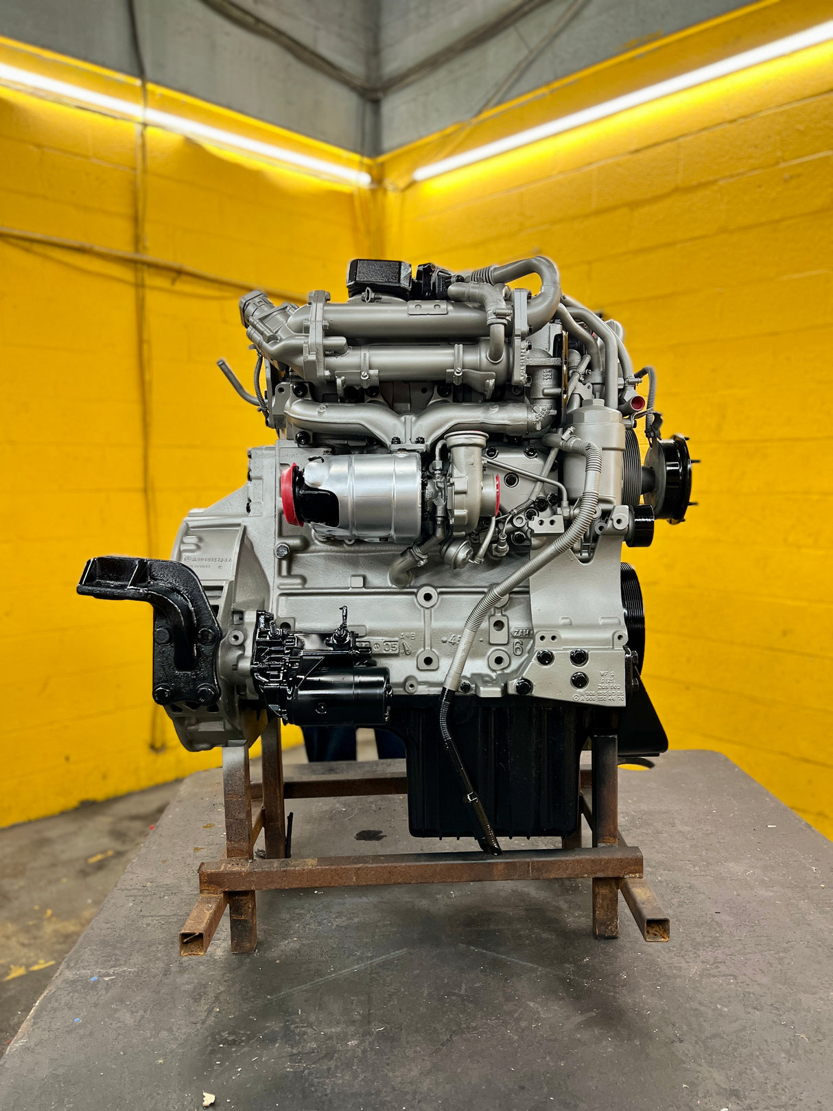 2006 Mercedes OM904LA Diesel Engine For Sale, MBE900