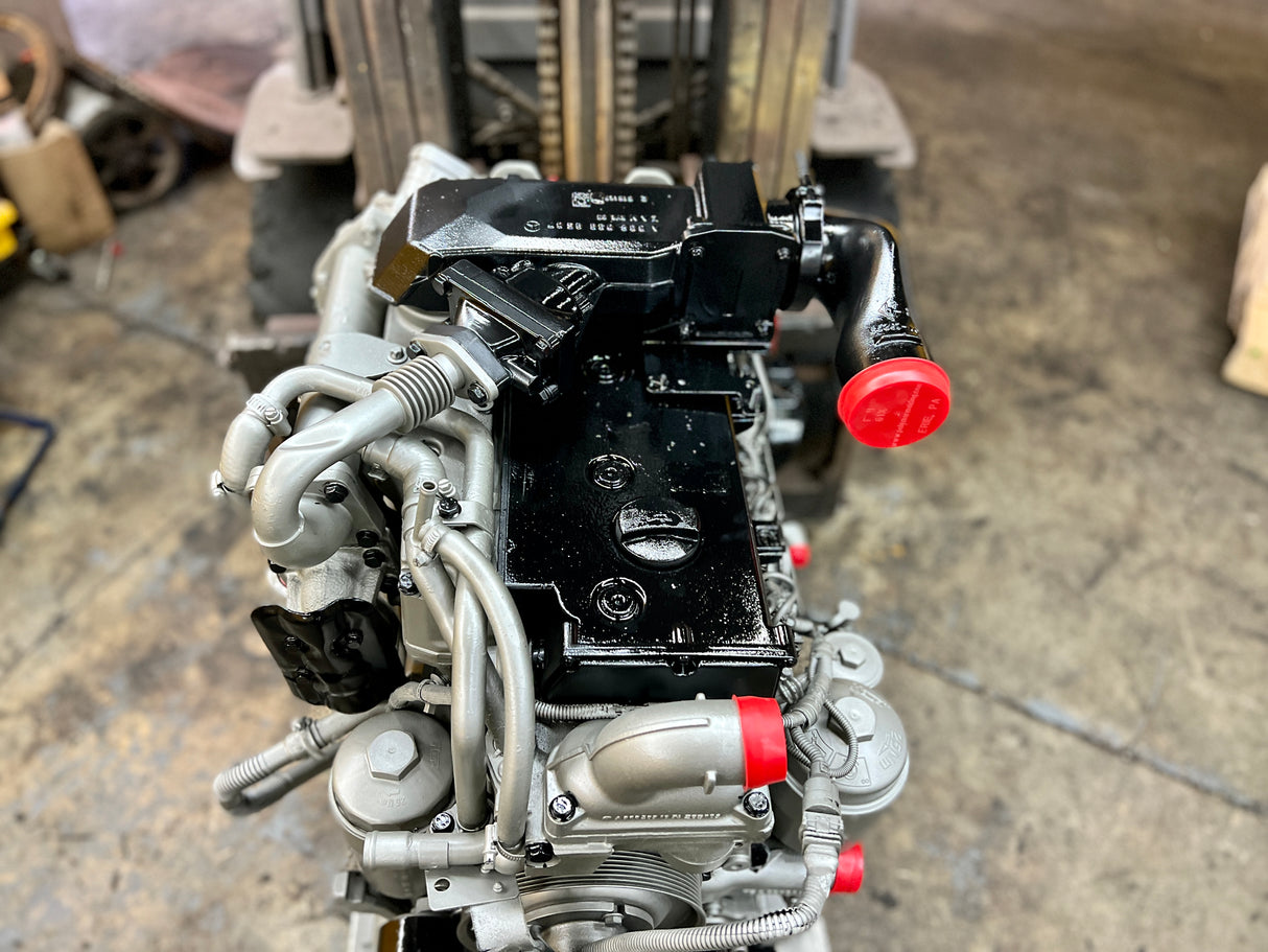 2006 Mercedes OM904LA Diesel Engine For Sale, MBE900